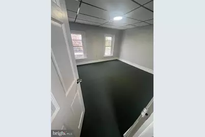 814 Upland Street, Chester, PA 19013 - Photo 17