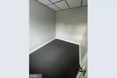 814 Upland Street, Chester, PA 19013 - Photo 17