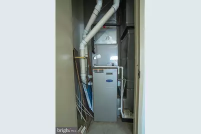 1003 Avenue Of The States, Chester, PA 19013 - Photo 5