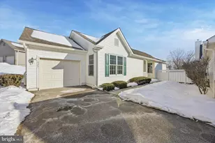 529 Fox Den Ct, Glen Mills, PA 19342 - Photo 1