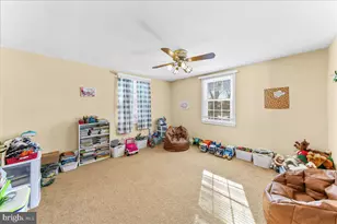 472 Larchwood Rd, Springfield, PA 19064 - Photo 5