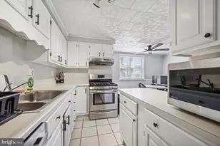 1542 Summit St, Marcus Hook, PA 19061 - Photo 7