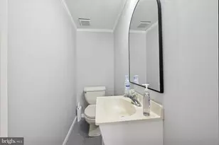 1542 Summit St, Marcus Hook, PA 19061 - Photo 13