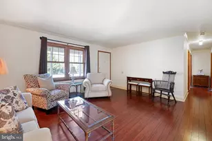 2416 W Colonial Dr, Upper Chichester, PA 19061 - Photo 5