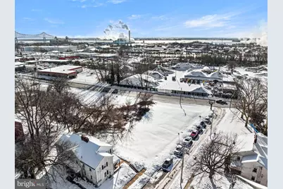 907 Meadow Lane, Chester, PA 19013 - Photo 11