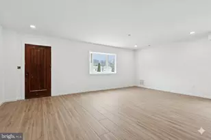 2034 Locust St, Upper Chichester, PA 19061 - Photo 7