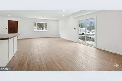 2034 Locust Street, Boothwyn, PA 19061 - Photo 7