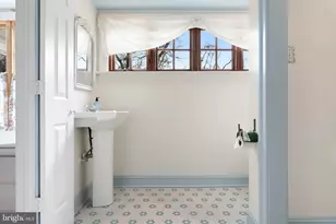 300 Valley Pl, Wayne, PA 19087 - Photo 35