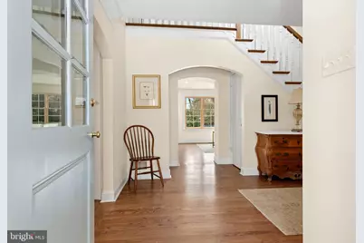 300 Valley Place, Wayne, PA 19087 - Photo 5