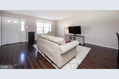 4423 Somerset, Upper Chichester, PA 19014 - Photo 7