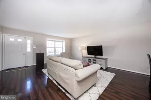 4423 Somerset, Upper Chichester, PA 19014 - Photo 7