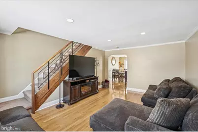 2262 Dermond Avenue, Upper Darby, PA 19082 - Photo 3