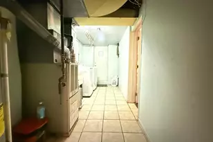 85 S Harwood Ave, Upper Darby, PA 19082 - Photo 17