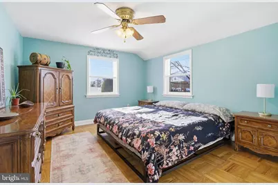 419 W Grays Avenue, Glenolden, PA 19036 - Photo 11