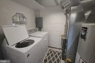 1436 Perkins St, Chester, PA 19013 - Photo 9