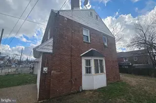 1438 Perkins St, Chester, PA 19013 - Photo 9