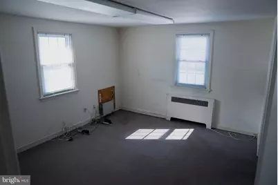 121 N Eagle Road, Havertown, PA 19083 - Photo 23