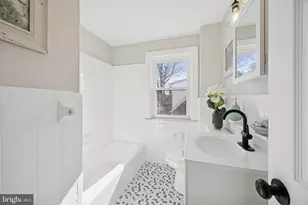 346 Brighton Terrace, Holmes, PA 19043 - Photo 13