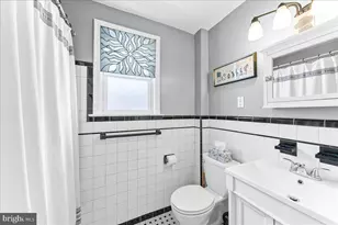 4 S Chester Ave, Aldan, PA 19018 - Photo 17