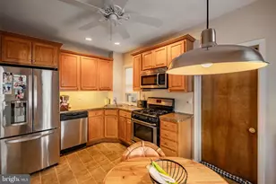 26 E Turnbull Ave, Havertown, PA 19083 - Photo 13