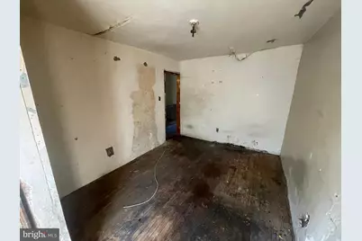 1037 McDowell Avenue #304, Chester, PA 19013 - Photo 9