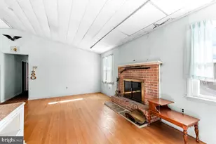 641 W Sproul Rd, Springfield, PA 19064 - Photo 19