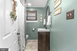 10 Sheridan Ln, Aston, PA 19014 - Photo 13