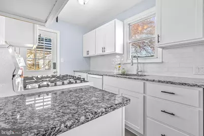 240 Upland Road, Brookhaven, PA 19015 - Photo 11