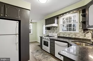 905 Addingham Ave, Drexel Hill, PA 19026 - Photo 9