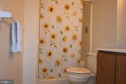 613 Saint Anthony Lane, Upper Darby, PA 19082 - Photo 19