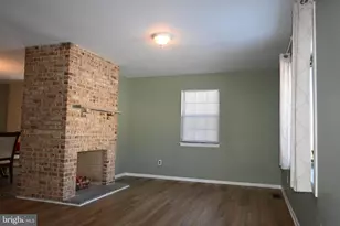 613 St Anthony Ln, Upper Darby, PA 19082 - Photo 5