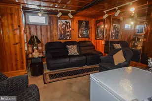 853 Gainsboro Rd, Drexel Hill, PA 19026 - Photo 37