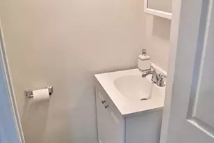 8102 Arlington Ave, Upper Darby, PA 19082 - Photo 31