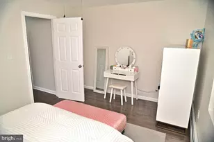 8102 Arlington Ave, Upper Darby, PA 19082 - Photo 23