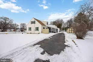 4201 Chandler Dr, Brookhaven, PA 19015 - Photo 23