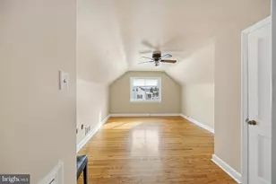 4201 Chandler Dr, Brookhaven, PA 19015 - Photo 17