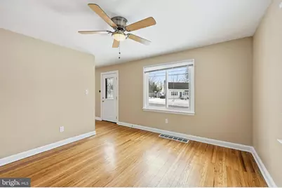 4201 Chandler Drive, Brookhaven, PA 19015 - Photo 9