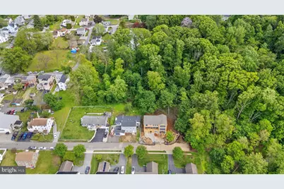810 Maple Lane, Aston, PA 19014 - Photo 5