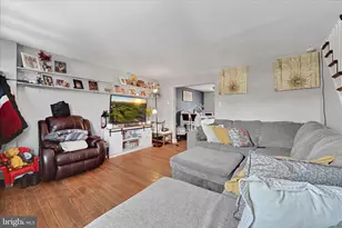 518 Jansen Ave, Essington, PA 19029 - Photo 9