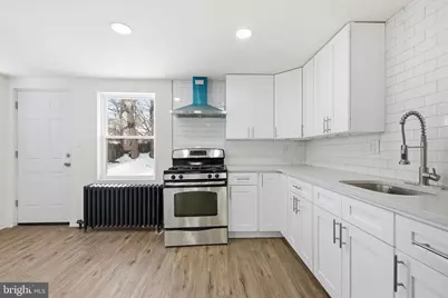 24 Maple Terrace, Clifton Heights, PA 19018 - Photo 3