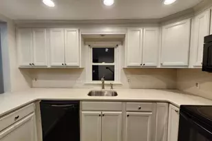 51 Bunting Ln, Aston, PA 19014 - Photo 13