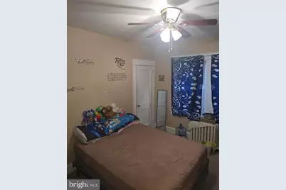 30 E Mowry Street, Chester, PA 19013 - Photo 7