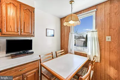 238 Westpark Lane, Clifton Heights, PA 19018 - Photo 9