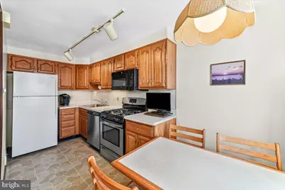 238 Westpark Lane, Clifton Heights, PA 19018 - Photo 11