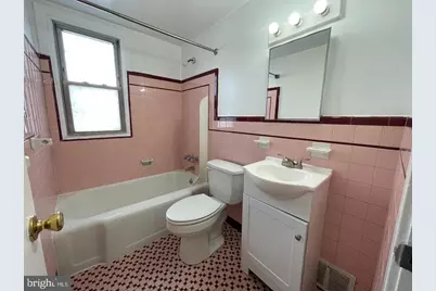 2205 E Darby Road #SECOND FLOOR, Havertown, PA 19083 - Photo 11