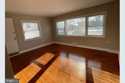 2205 E Darby Road #FIRST FLOOR, Havertown, PA 19083 - Photo 3