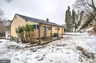 333 Golf Hills Rd, Havertown, PA 19083 - Photo 35