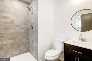 333 Golf Hills Rd, Havertown, PA 19083 - Photo 23