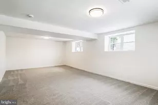 333 Golf Hills Rd, Havertown, PA 19083 - Photo 27