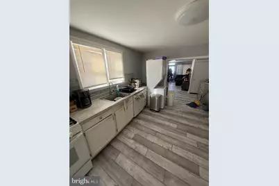 619 W 5th Street, Chester, PA 19013 - Photo 7